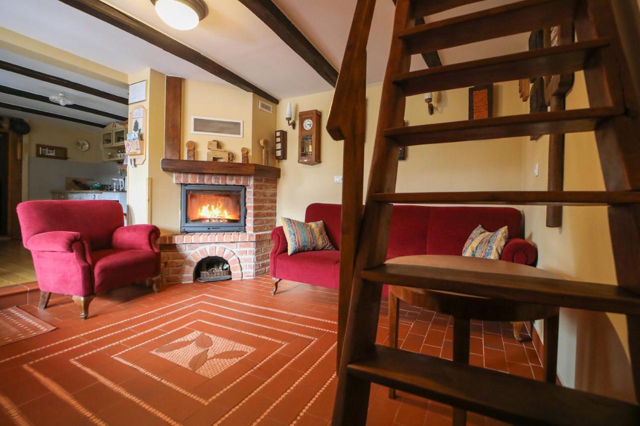 Country House With A Pool In Medvednica Nature Park Zagreb Luaran gambar