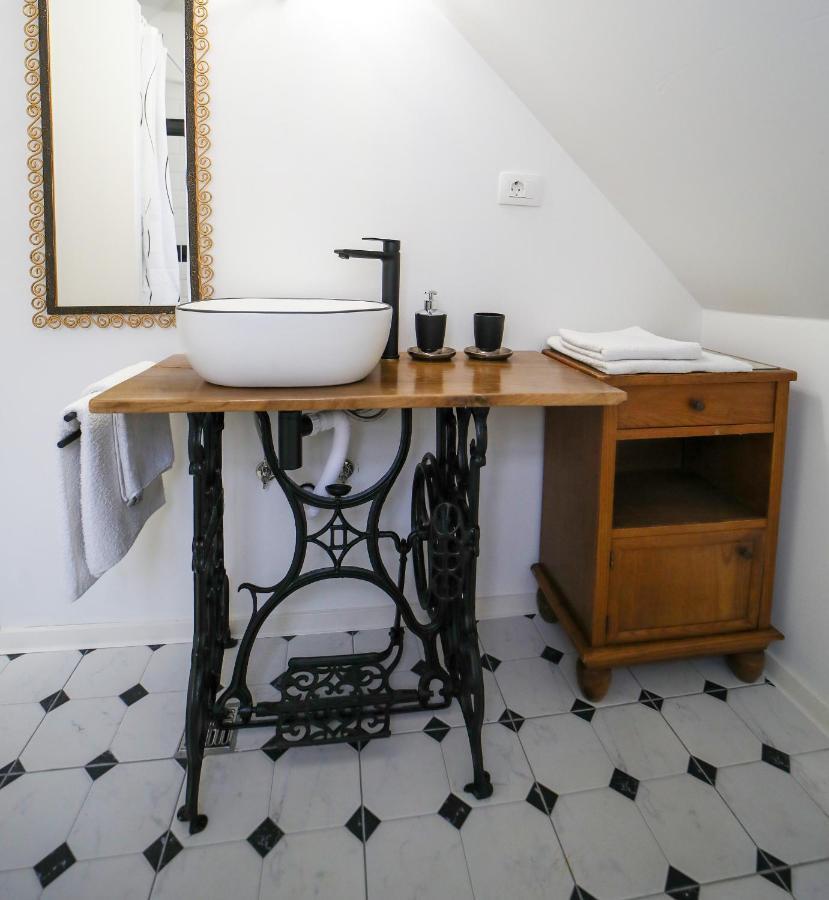 Country House With A Pool In Medvednica Nature Park Zagreb Luaran gambar